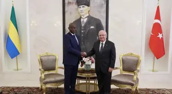 Bakan Güler, Gabon Cumhurbaşkanı Nguema'yı Askeri Törenle Karşıladı
