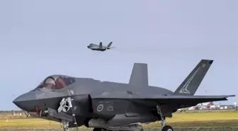 California'da F-35 Savaş Uçağı Tarlaya Düştü