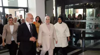 AK Parti İstanbul Milletvekili Ercan, orman yangınında yaralanan personeli hastanede ziyaret etti