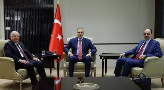 Dışişleri Bakanı Fidan, Savunma ve İstihbarat Yetkilileriyle Toplandı
