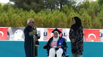 Engelleri Aşarak Mezun Oldu: Şeymanur Bahadır'ın İlham Verici Hikayesi