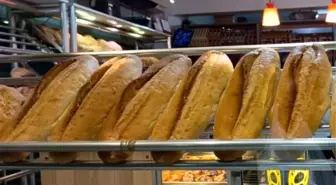 İzmir'de Ekmek Fiyatları 15 TL'ye Yükseldi