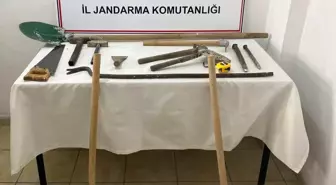 Kastamonu'da İzinsiz Kaçak Kazı Yapan 5 Kişi Suçüstü Yakalandı