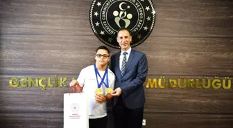 Mehmet Ali Kahraman Down Tenis Avrupa Şampiyonu Oldu