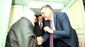 Vali Çiftçi, 102 Yaşındaki Mühibe Bayrak Nine'yi Ziyaret Etti