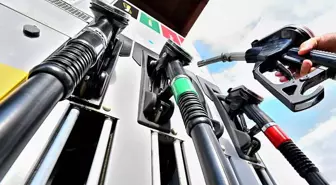 Akaryakıta zam geliyor! Motorin 57 TL'yi aşıyor, benzin 55 TL'ye dayandı
