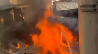 Fatih Balat'ta tarihi hamamda yangın!