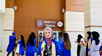 Filistinli Öğrenciden Annelerine Yardım Çağrısı
