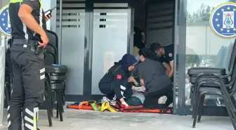 Kütahya'da Kadın Lokalinin Asma Tavanı Çöktü, İşletme Sahibi Yaralandı