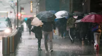 ABD'nin New York ve New Jersey eyaletlerinde sel nedeniyle olağanüstü hal ilan edildi
