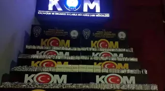 Adana'da Yolcu Otobüsünde 990 Gümrük Kaçağı Elektronik Sigara Ele Geçirildi