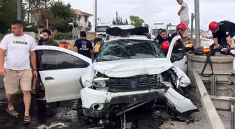 Ceyhan'da Otoyol Gişesinde Trafik Kazası: 1 Ölü, 4 Yaralı