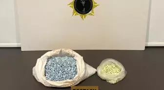 Samsun'da Uyuşturucu Operasyonu: 5 Bin 144 Ecstasy Hap Ele Geçirildi