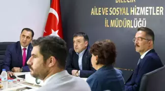 Bilecik Valisi, Sosyal Hizmetler Müdürlüğü'nü Ziyaret Etti