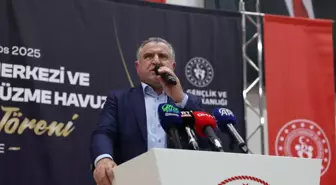 Gençlik ve Spor Bakanı, Yüzme Bilmeyen Kalmasın Projesi ile 12 Milyon Vatandaşa Yüzme Öğretti