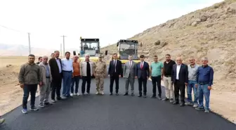 Vali Karakaya, Tatvan'daki Yol Çalışmalarını İnceledi