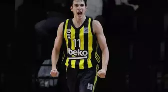 ''Bu bir veda değil, yeni bir başlangıç'' diyerek Fenerbahçe'den ayrıldığını duyurdu