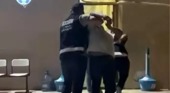 Çeşme'de Eğlence Mekanında Silahlı Kavga: 2 Yaralı, 2 Gözaltı