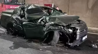 Batman'da Tırla Pikap Çarpıştı, Sürücü Yaralandı