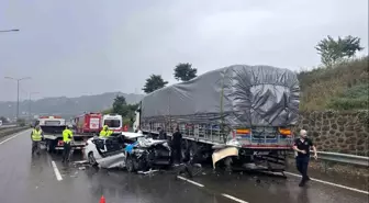 Ordu'da Trafik Kazası: 1 Ölü, 2 Yaralı