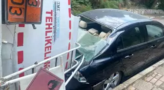 Üsküdar'da Akaryakıt Yüklü Tanker Devrildi