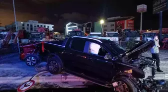 Bursa'da Trafik Kazasında 2 Kardeş Hayatını Kaybetti, Alkollü Sürücü Tutuklandı