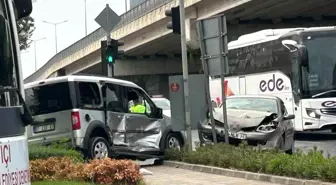 Manavgat’taki Trafik Kazasında 1 Kişi Yaralandı