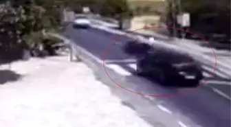 Diyarbakır'da Sepetli Motosiklet ile Otomobil Çarpıştı: 2 Yaralı