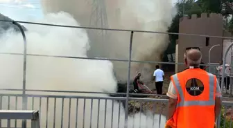 Bilecik'te Hamsu Köprüsü Yıkımında Yangın Kontrol Altına Alındı