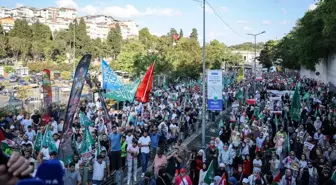 İstanbul'da Gazze İçin Büyük Protesto Yürüyüşü Düzenlendi