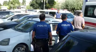 Malatya'da Park Halindeki Araçta 70 Yaşındaki Adam Ölü Bulundu
