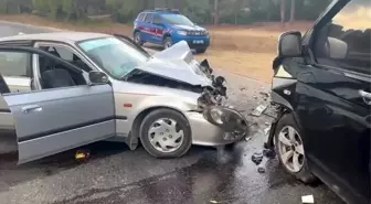 Manavgat'ta Trafik Kazası: 3 Yaralı