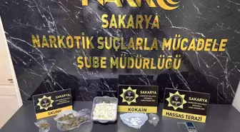 Sakarya'da Uyuşturucu Operasyonu: 1 Kilo Kokain Ele Geçirildi