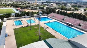 Manisa Atatürk Olimpik Havuzu, Hafta Sonu Akın Edildi