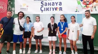 Düzceli Sporcular Analig Tenis Müsabakalarında 10 Altın Madalya Kazandı
