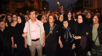Boşanma Aşamasındaki Eşi Tarafından Öldürülen Sinem Topaloğlu İçin Yürüyüş Düzenlendi
