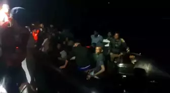Kuşadası'nda Düzensiz Göçmen Operasyonu: 37 Kişi Yakalandı