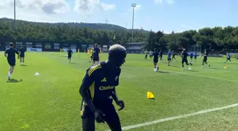 Fenerbahçe, Feyenoord Maçına Hazırlıklarını Tamamladı