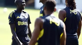 Fenerbahçe Feyenoord ile Şampiyonlar Ligi Mücadelesine Çıkıyor