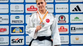 Sura Nil Karasu, Gençler Avrupa Judo Kupası'nda Gümüş Madalya Kazandı