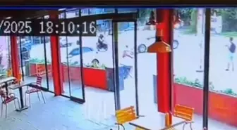 Sapanca'da Motosiklet-Otomobil Çarpışması: Sürücü Ağır Yaralandı