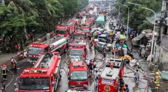 Manila'da Büyük Yangın: 1.500 Aile Etkilendi