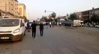 Bitlis'te Freni Boşalan Tır 8 Araca Çarptı: Yaralılar Var