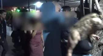 4 mekana eşzamanlı fuhuş baskın! 32 kadın kurtarıldı