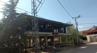 Isparta'da İnşaatta Elektrik Akımına Kapılan Usta Hayatını Kaybetti