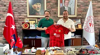 Eskişehirspor Yeni Sezon Öncesi Değerlendirme Toplantısı Düzenledi