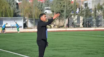 Kilis Belediyespor'da Teknik Direktör Mustafa Özer Görevinden Ayrıldı