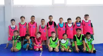 Şişli Belediyesi Yaz Spor Okulu ile Geleceğin Sporcularını Yetiştiriyor