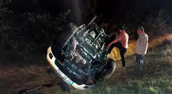 Tekirdağ'da Kamyonet Takla Attı, 2 Yaralı