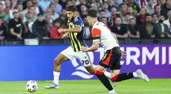 UEFA Şampiyonlar Ligi 3. eleme turu ilk maçında Fenerbahçe son dakikada yıkıldı